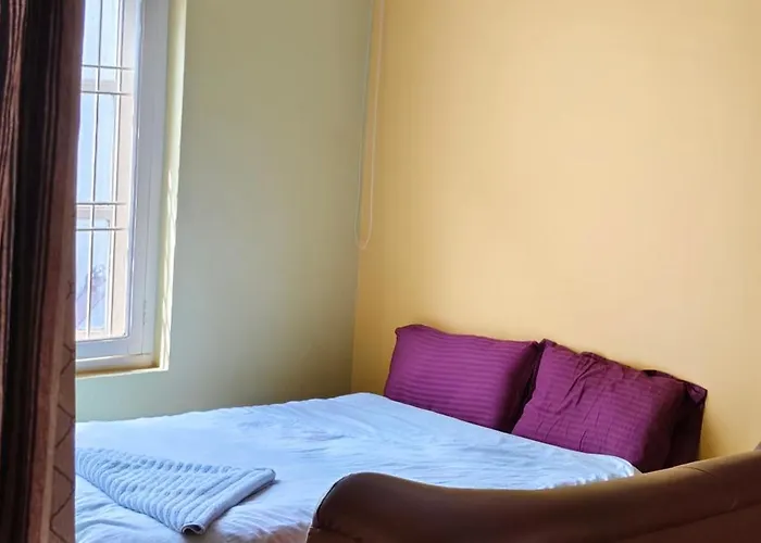 Bodhi Homestay *